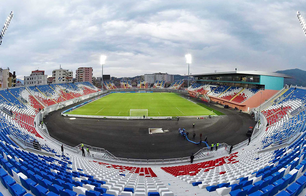 Estadio Loro Boriçi